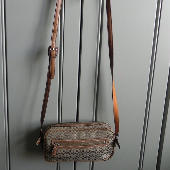 Coach Signature Tan Crossbody Shoulder Canvas/Leather Bag/Purse - Picture 8 of 8